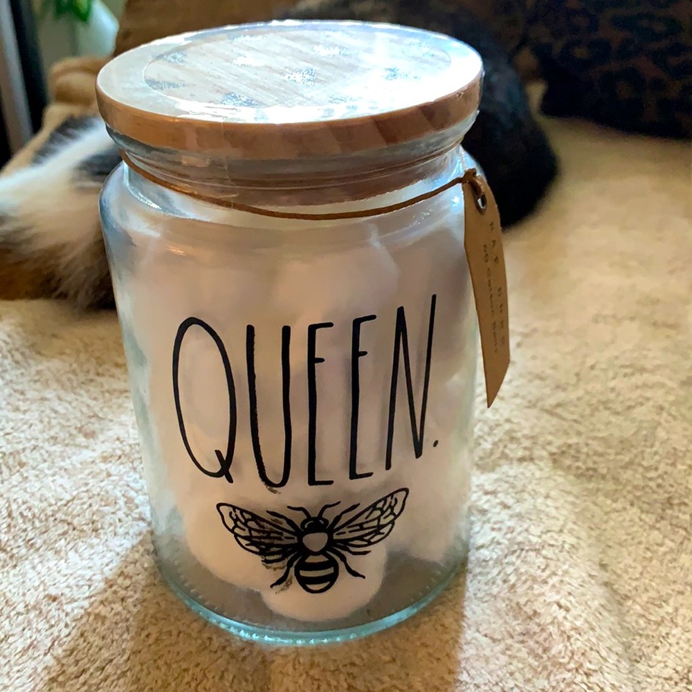 Rae Dunn glass container Queen Bee 🐝